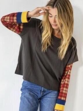 Natural Life Gray & Red and Red Groovy Plaid Long Sleeve T-Shirt - Size - Small